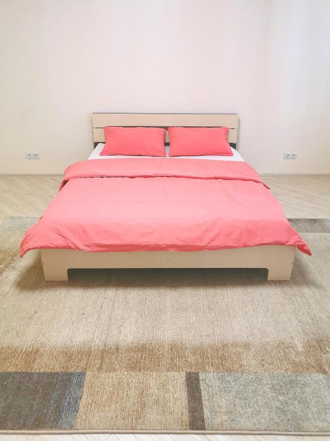 Lavina Mall Apartments Ll Sumi Dış mekan fotoğraf